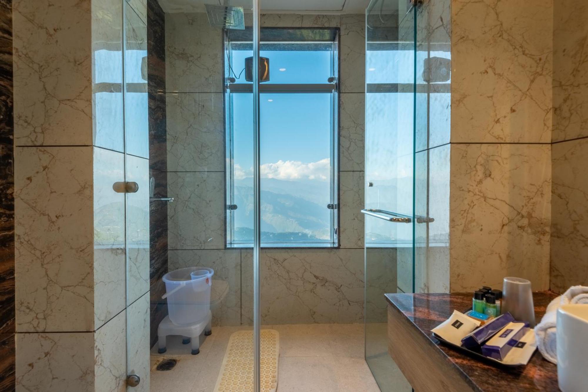 The Seasons Dalhousie - Best Valley View & Mountain View Hotel In דלהאוזי מראה חיצוני תמונה