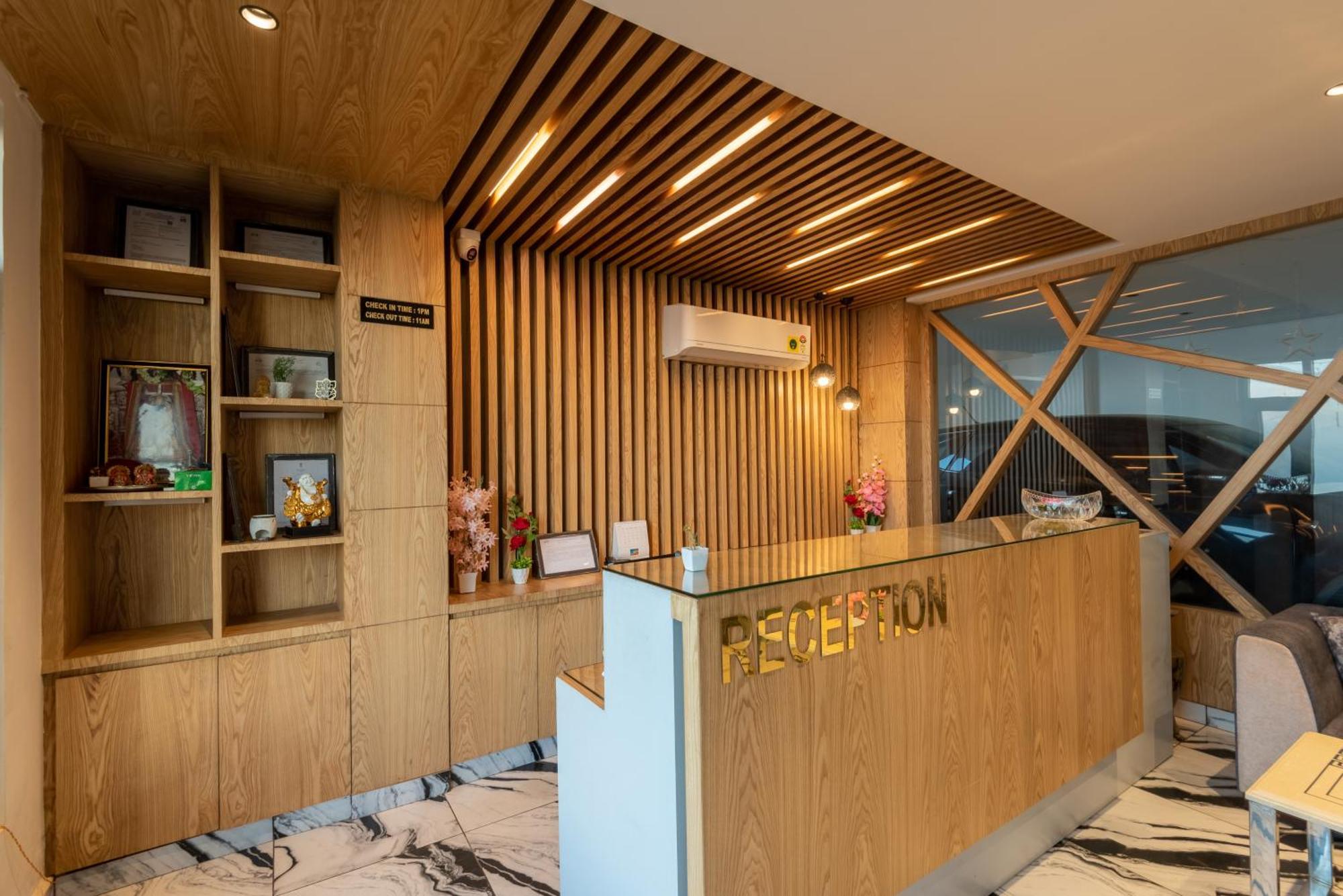 The Seasons Dalhousie - Best Valley View & Mountain View Hotel In דלהאוזי מראה חיצוני תמונה